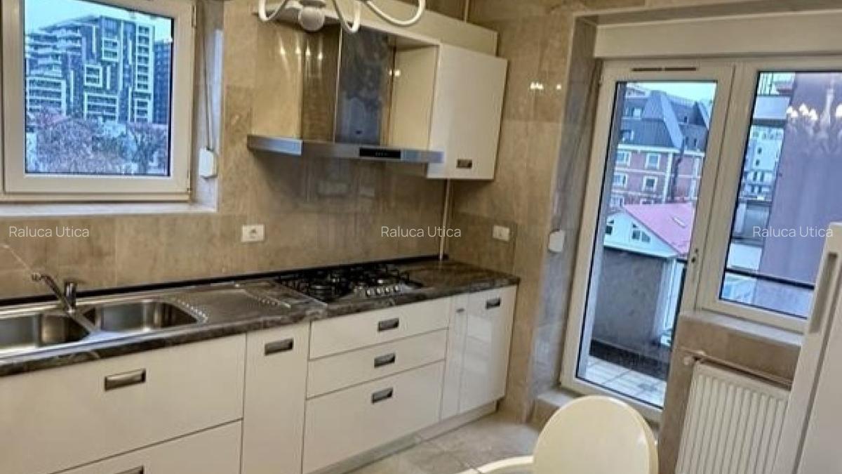 Apartament cu 3 camere decomandat în Herăstrău - 7