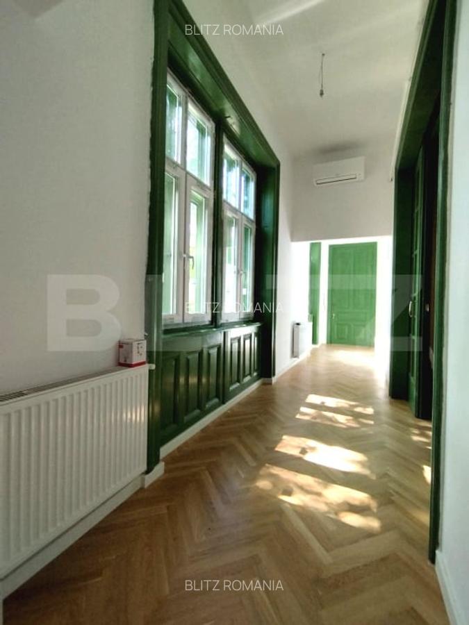 Apartament de vanzare, cu 3 camere, 107 mp, zona centrala - 5