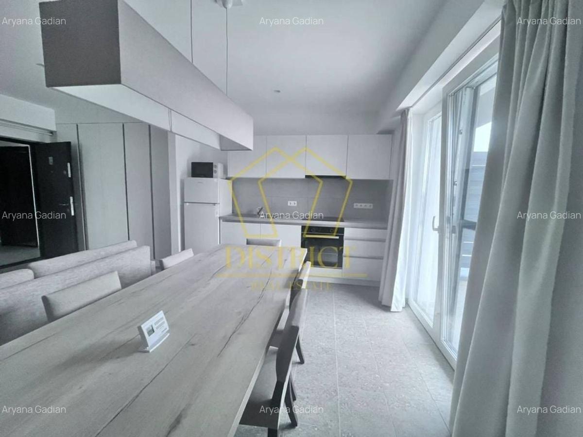 Apartament cu 2 camere decomandat în Complex Studențesc - 3