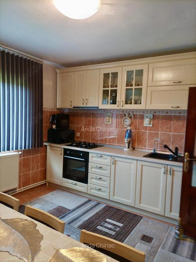 Casa 5 camere ?i alte dependin?e - 4