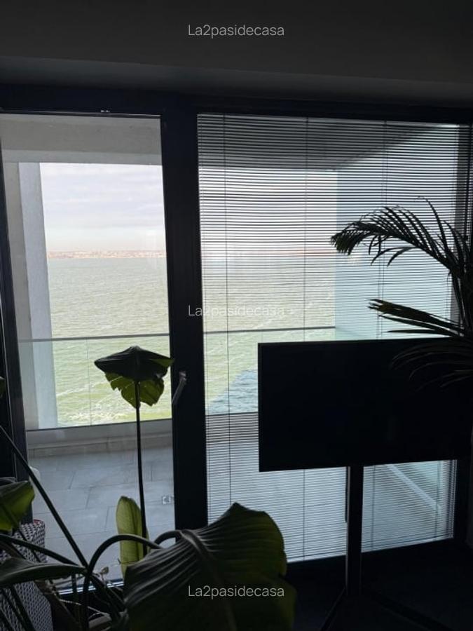 Vanzare Apartament Bulevardul Mamaia vedere lac parcare proprie - 2