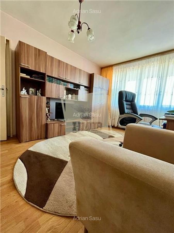 Apartament cu 2 camere si balcon inchis in Ciresica - 1