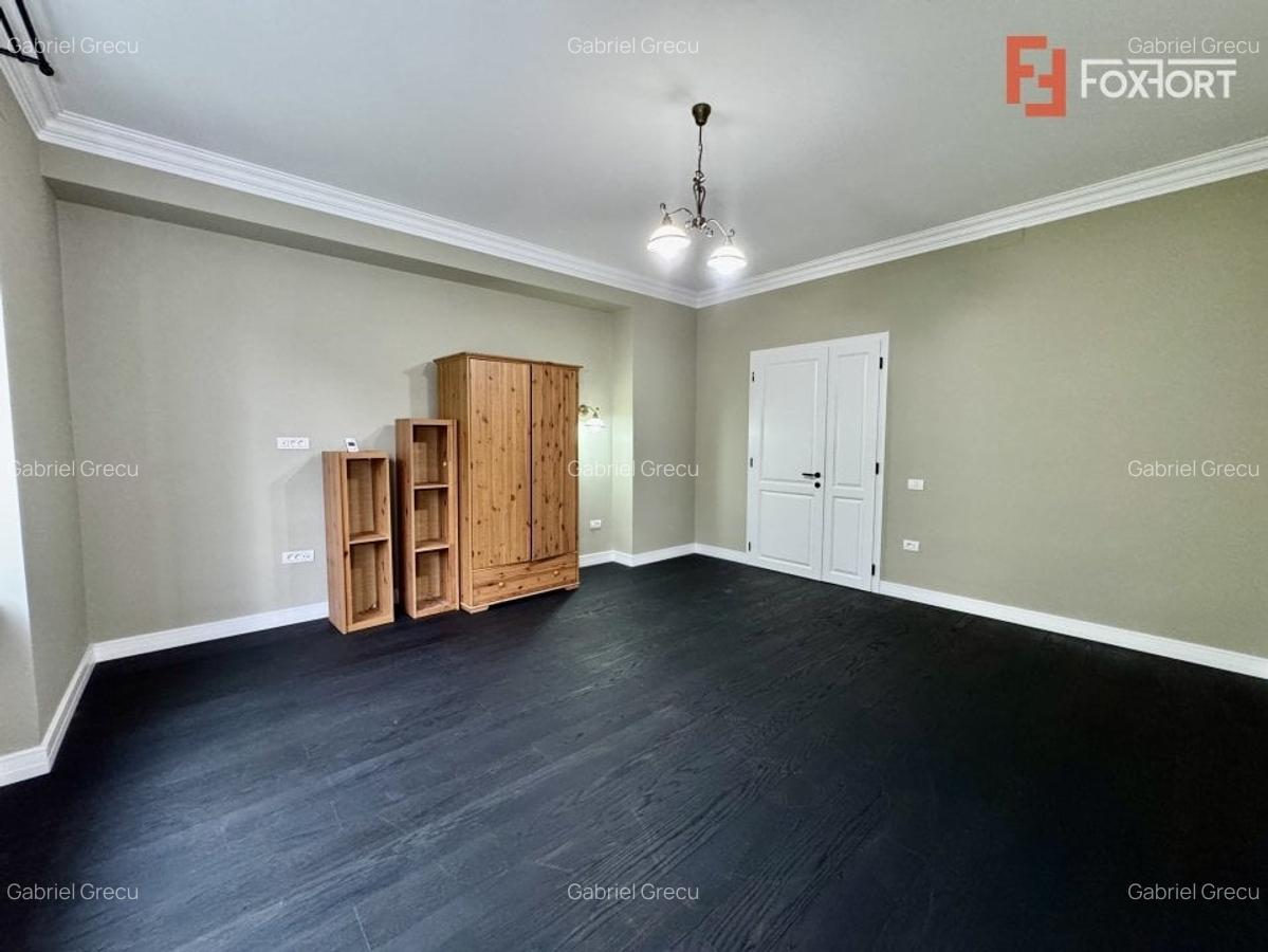 Apartament deosebit, 3 camere, zona Central - Bld. C.D. Loga - 15