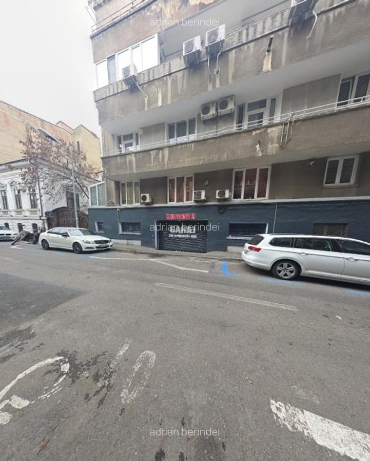 Apartament 5 camere, garaj, 2 boxe subsol, 4/6, bloc interbelic . - 12