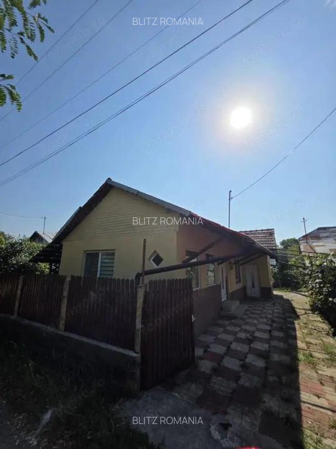 Casa, teren generos Magurele, sat Iazu, Prahova - 13