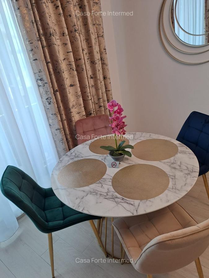 Apartament de lux 2 camere  Mamaia Lake One 450€/lună - 3