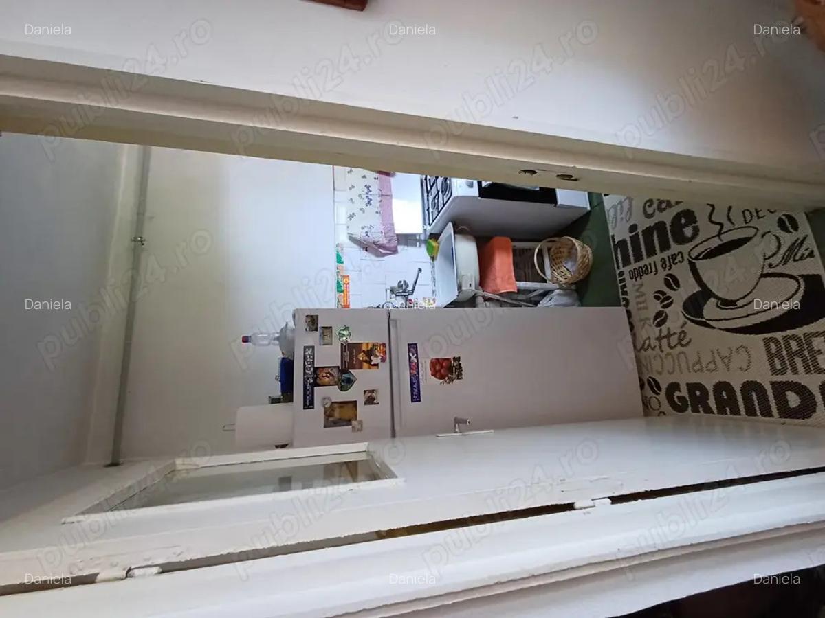 Vand garsoniera Grigore Ureche - 2