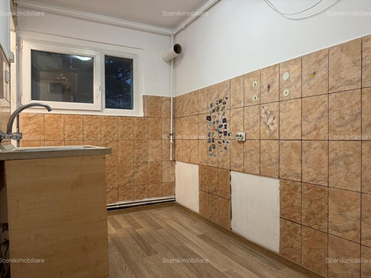 Apartament cu 3 camere semidecomandat, doua balcoane, zona piata Astra - 8