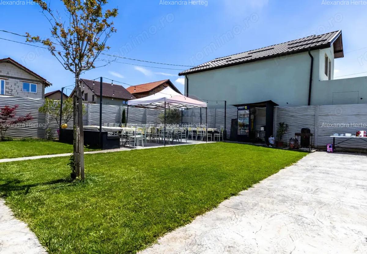 Vila de lux de inchiririat - 17