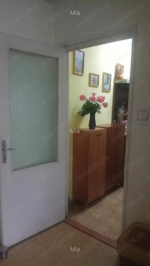 Vand apartament 2 camere nedecomandat - 2