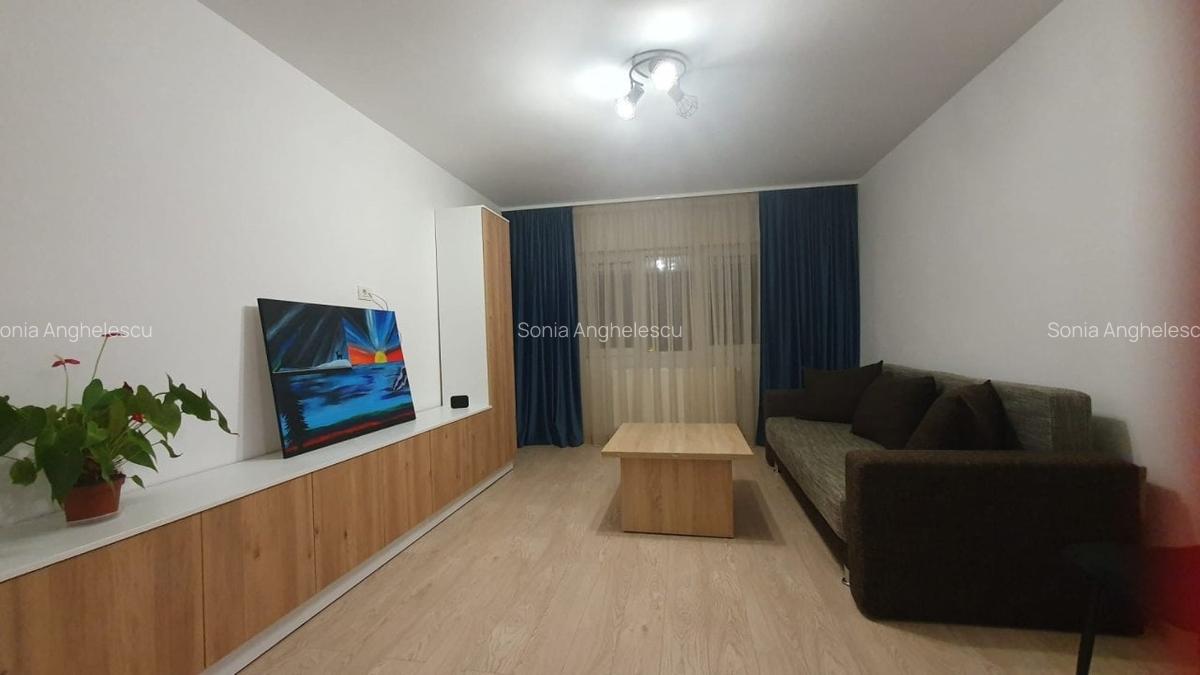 Apartament cu doua camere decomandat - 2