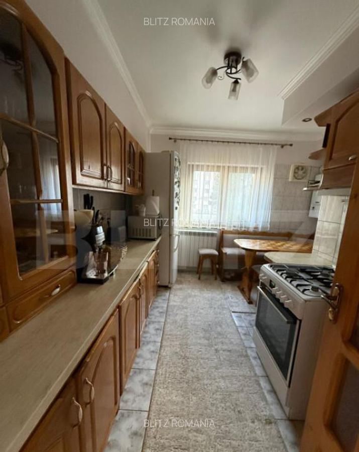 Apartament 4 camere, etaj intermediar, cartier Burdujeni - 9 Apartament 4 camere, etaj intermediar, cartier Burdujeni - 9