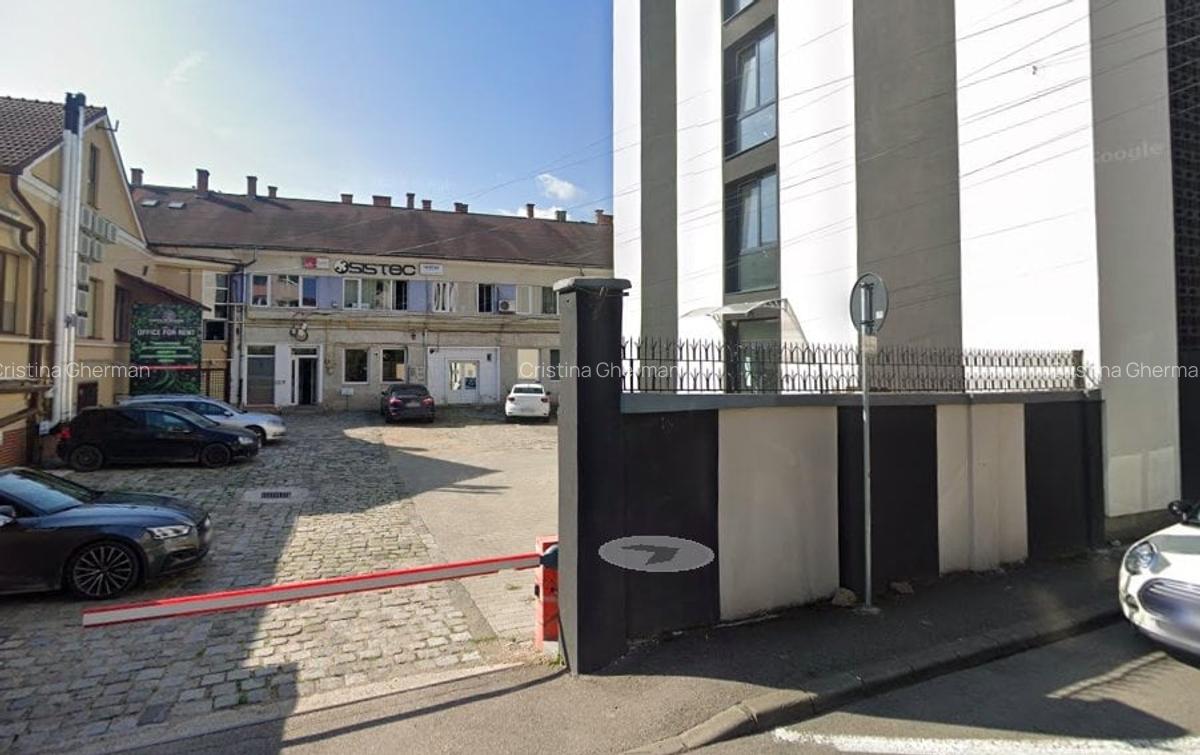Spațiu comercial, 213 mp în Central - 13