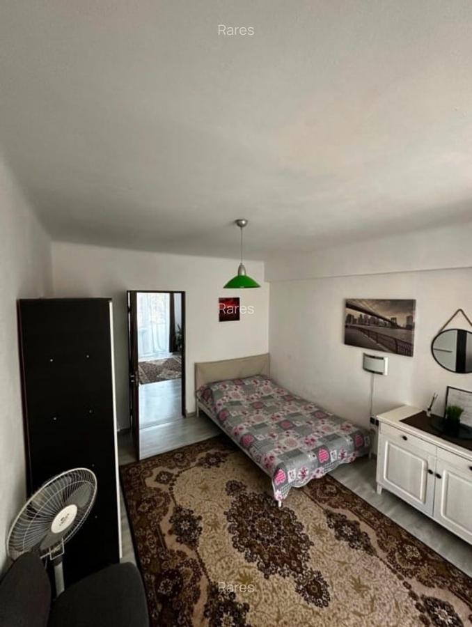 Direct PROPRIETAR Apartament 2 camere bacau DECEBAL ultracentral - 4