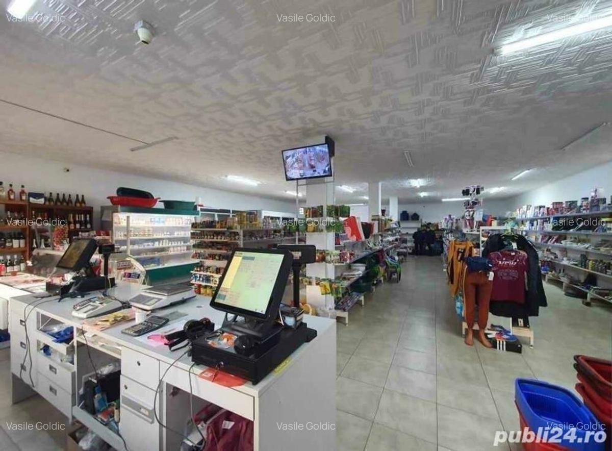 Spatiu comercial cu casa - 8 Spatiu comercial cu casa - 8