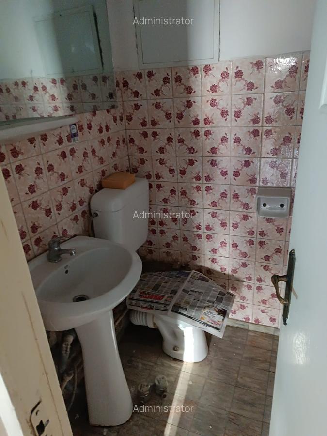 Apartament cu 4 camere decomandat în Drumul Taberei - 4