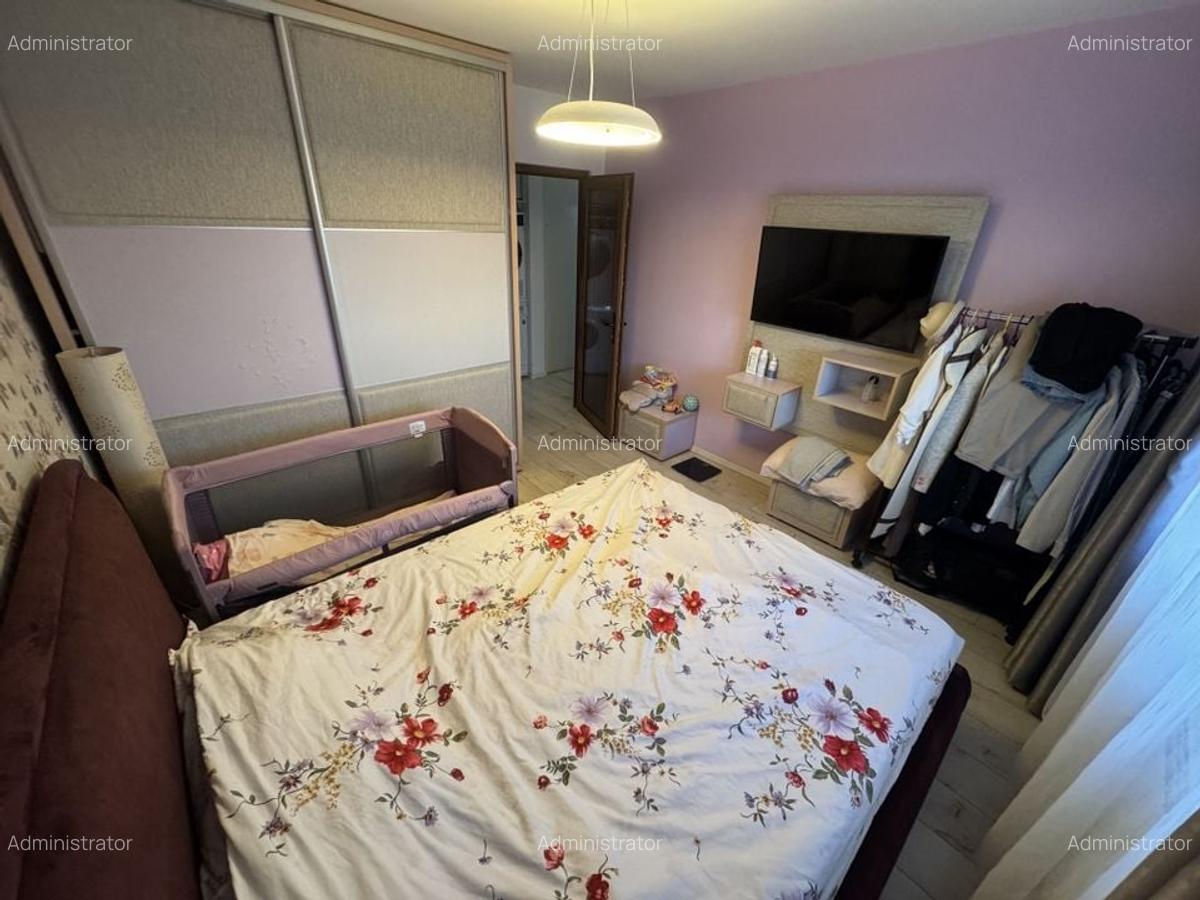 Apartament 3 camere zona Km 4 5 - 2