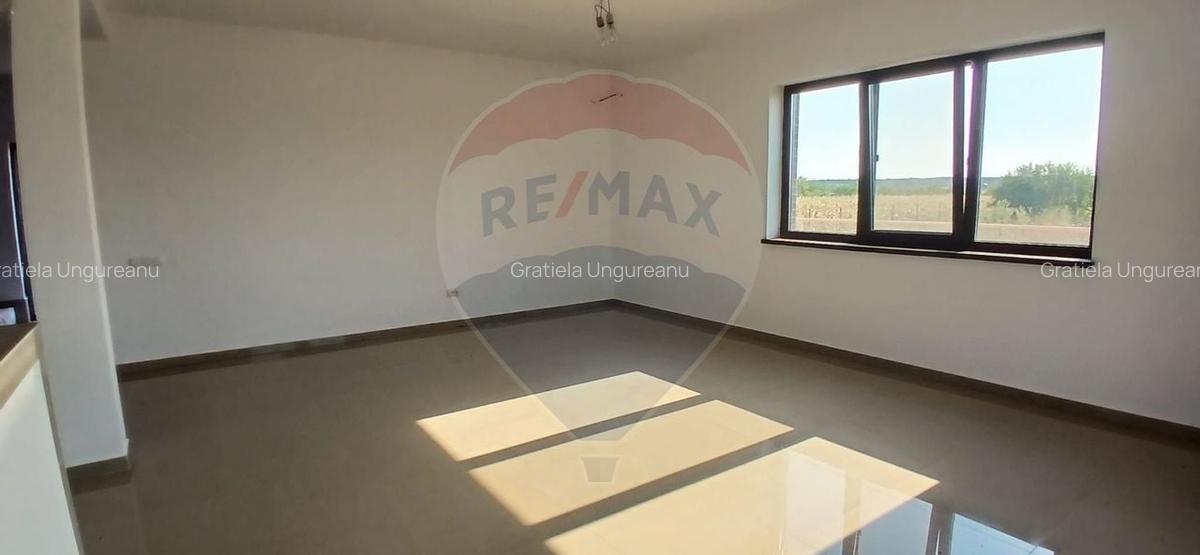Casa individuala de vanzare cu 5 camere in Corbeanca - 10