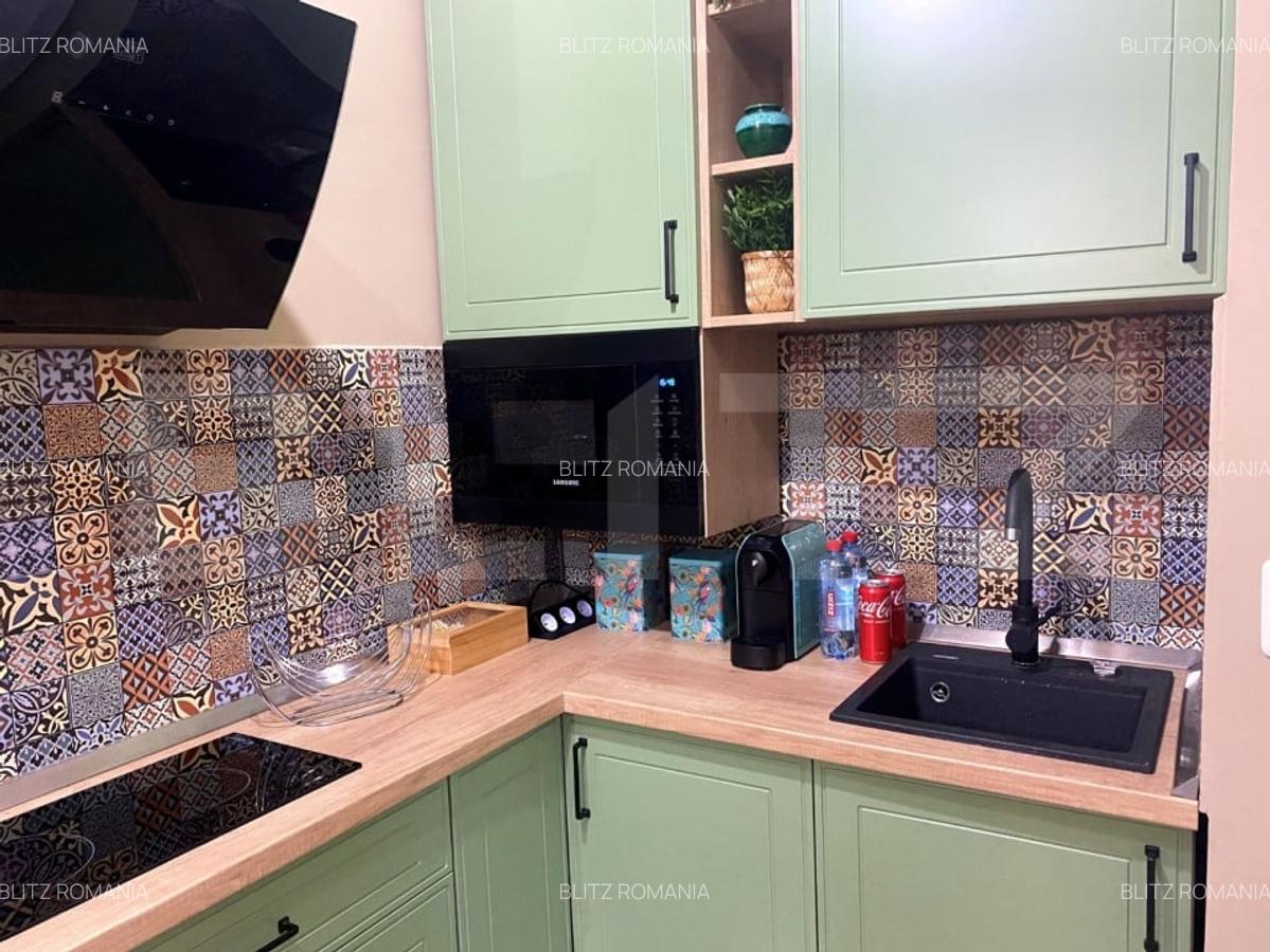 Apartament 3 camere, 77,86 mp, zona Ultracentral - 3