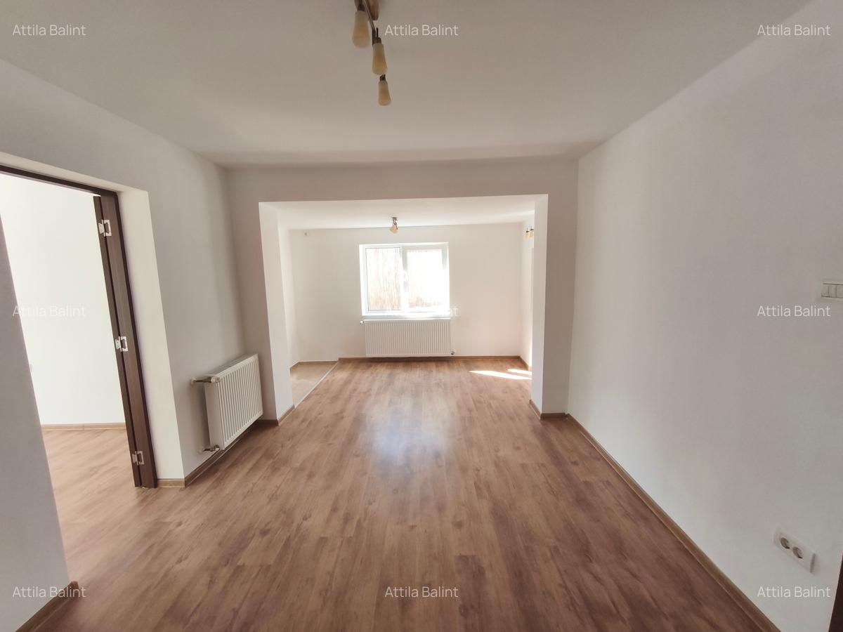 Casa de inchiriat Aradului 1000 euro - 12