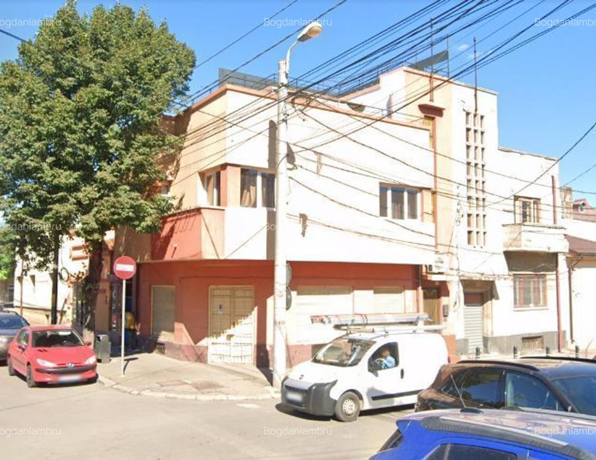 Casa 4 camere si terasa Centru - 1