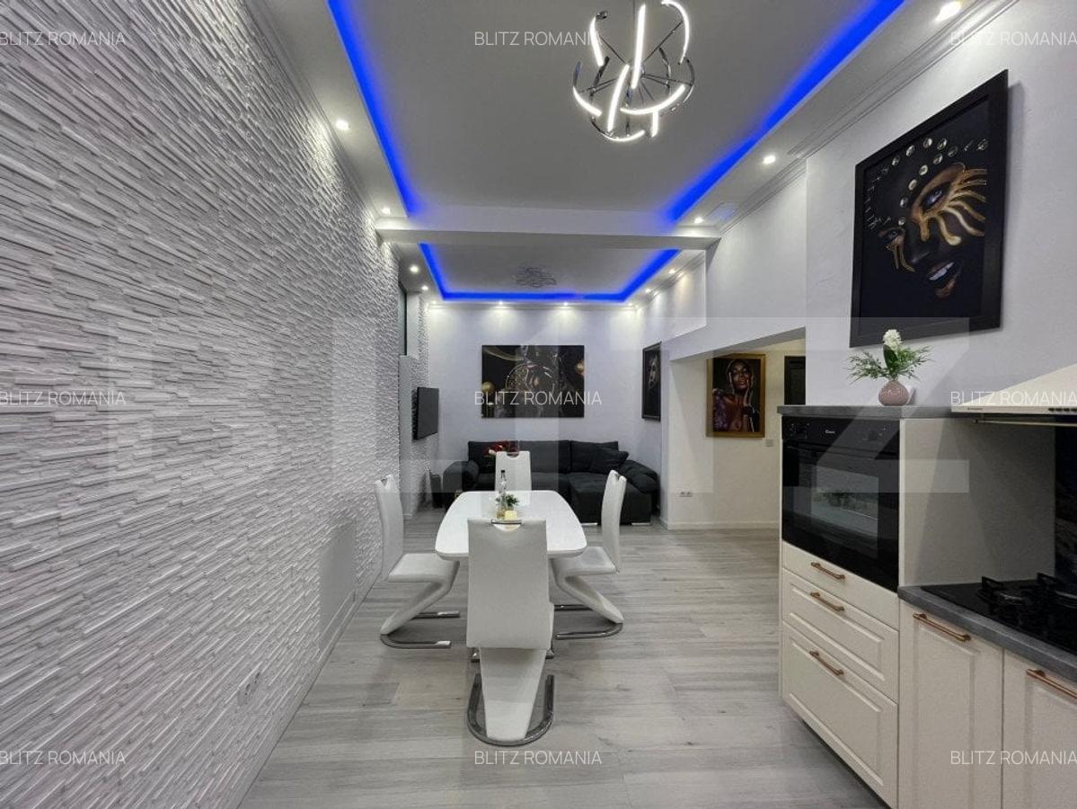 Apartament 3 camere de vanzare, 80 mp, zona-Central - 2
