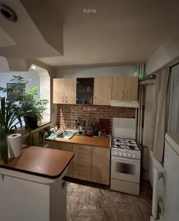 Stefan cel Mare ,Obor,Metrou,bl.1983, reabilitat,et.2/10,Amenajata,Libera - 1