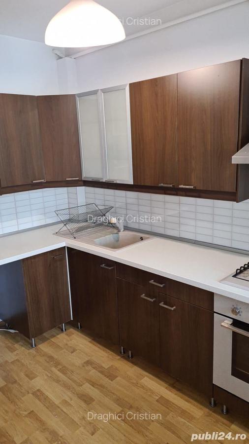 Vanzare apartament 2 camere Giulesti cu loc de parcare - 5