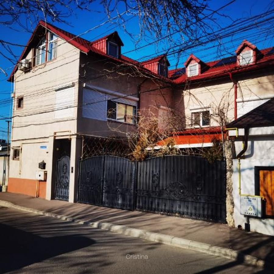 Casa de vanzare - 1