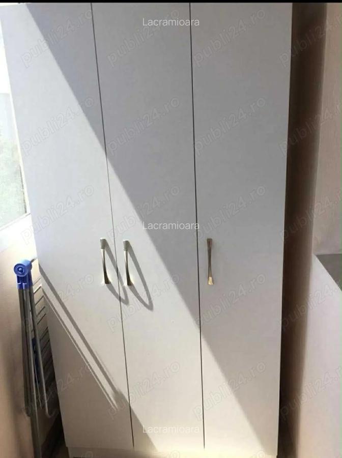 Inchiriez apartament 3 camere - 6