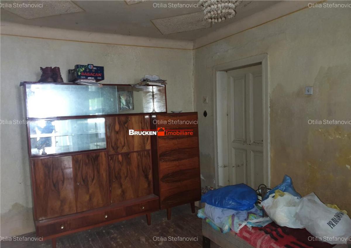 Casa cu teren aferent - 2