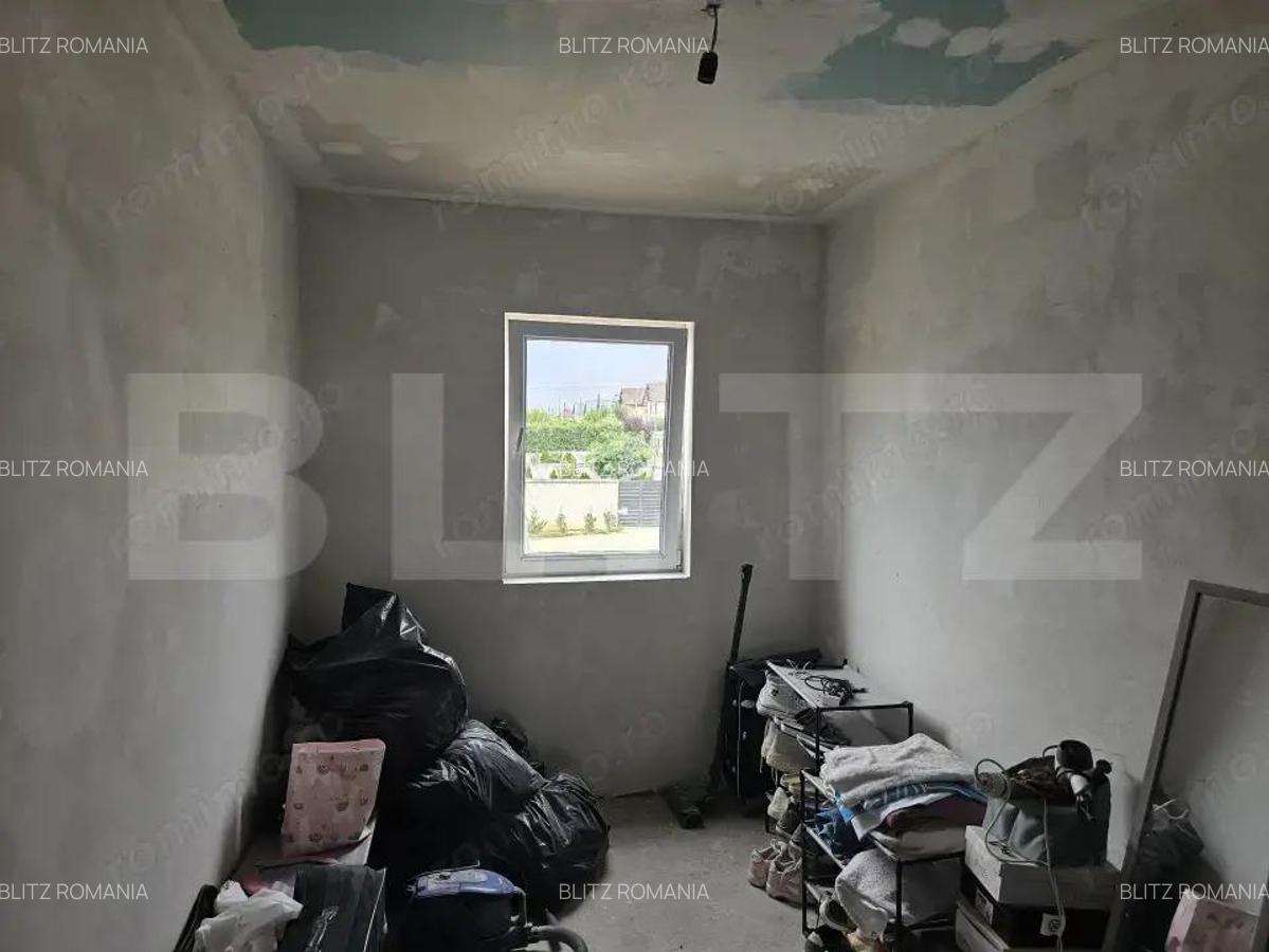 Casa la rosu/semifinisata, P + E, 140 mp utili, 300 mp teren, Selgros - 2