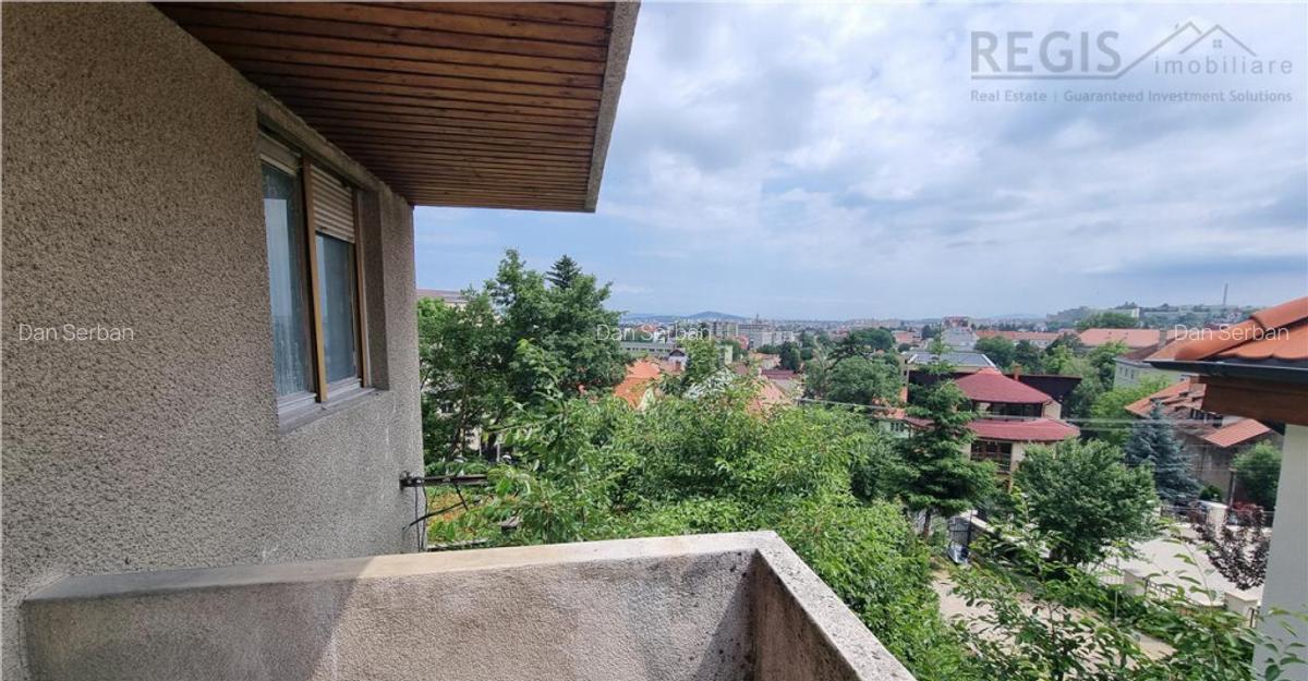Vila de 7 camere intr-o zona preferentiala a Brasovulului - 11 Vila de 7 camere intr-o zona preferentiala a Brasovulului - 11