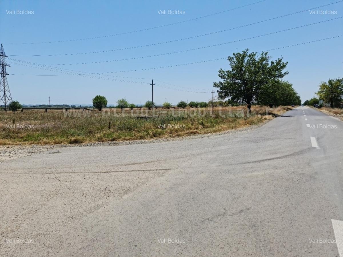 Teren Construcții extravilan de 10700 mp, în Periferie - 6