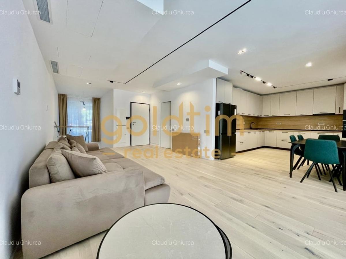 DUPLEX/ZONA REFERINTA/ LOC PARCARE - 27