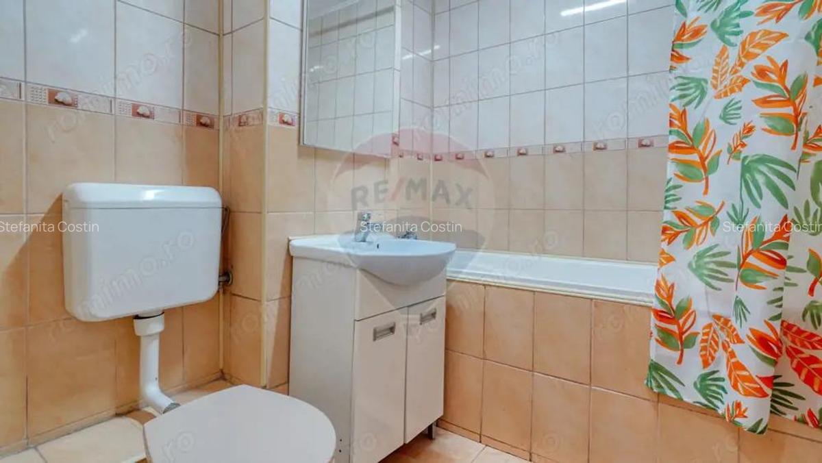 Apartament cu 3 camere de vanzare in zona Central - 6