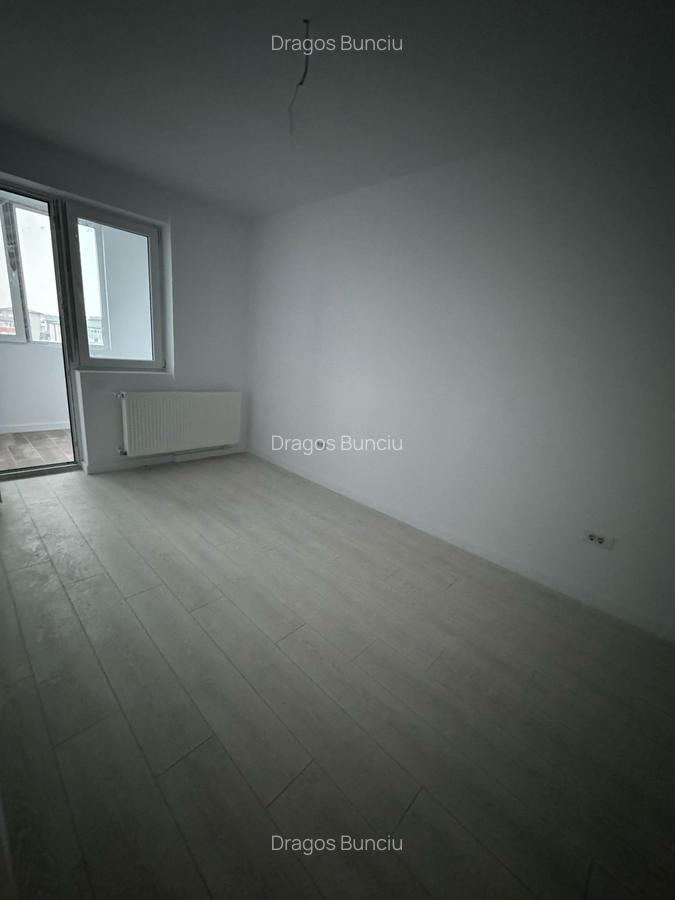 Apartament cu 2 camere decomandat în Apărătorii Patriei - 1