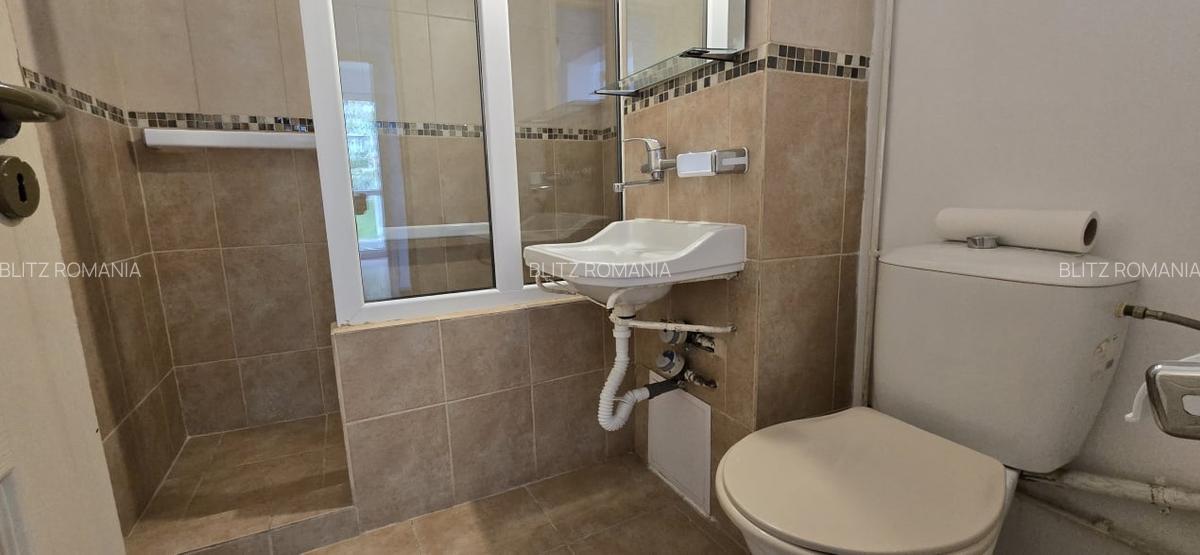 Apartament 3 camere, 61 mp, zona Cina Nord - 8