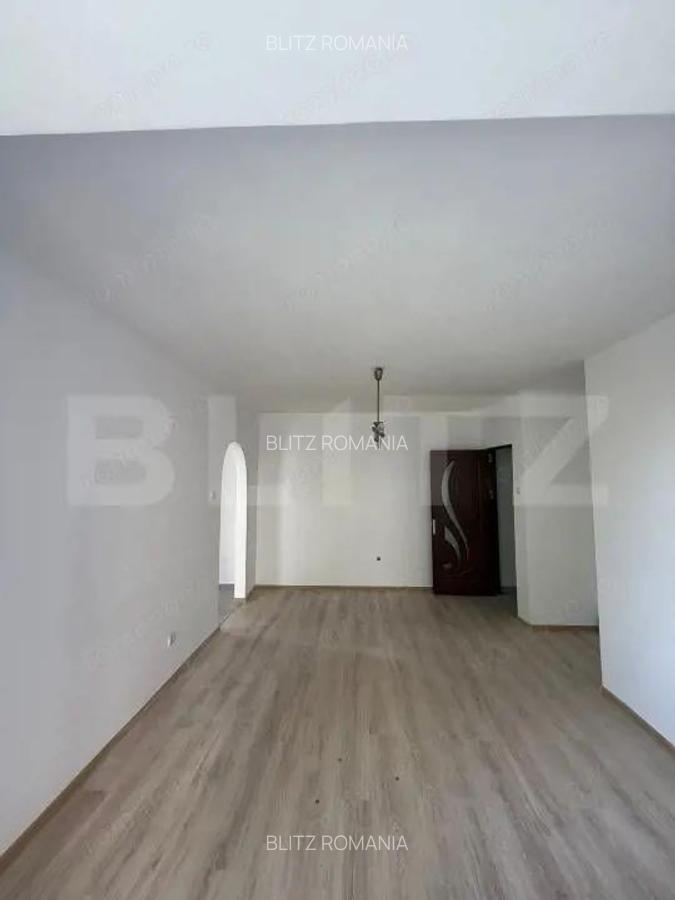 Apartament 2 camere semidecomandat intr-o zona foarte linistita - 2 Apartament 2 camere semidecomandat intr-o zona foarte linistita - 2