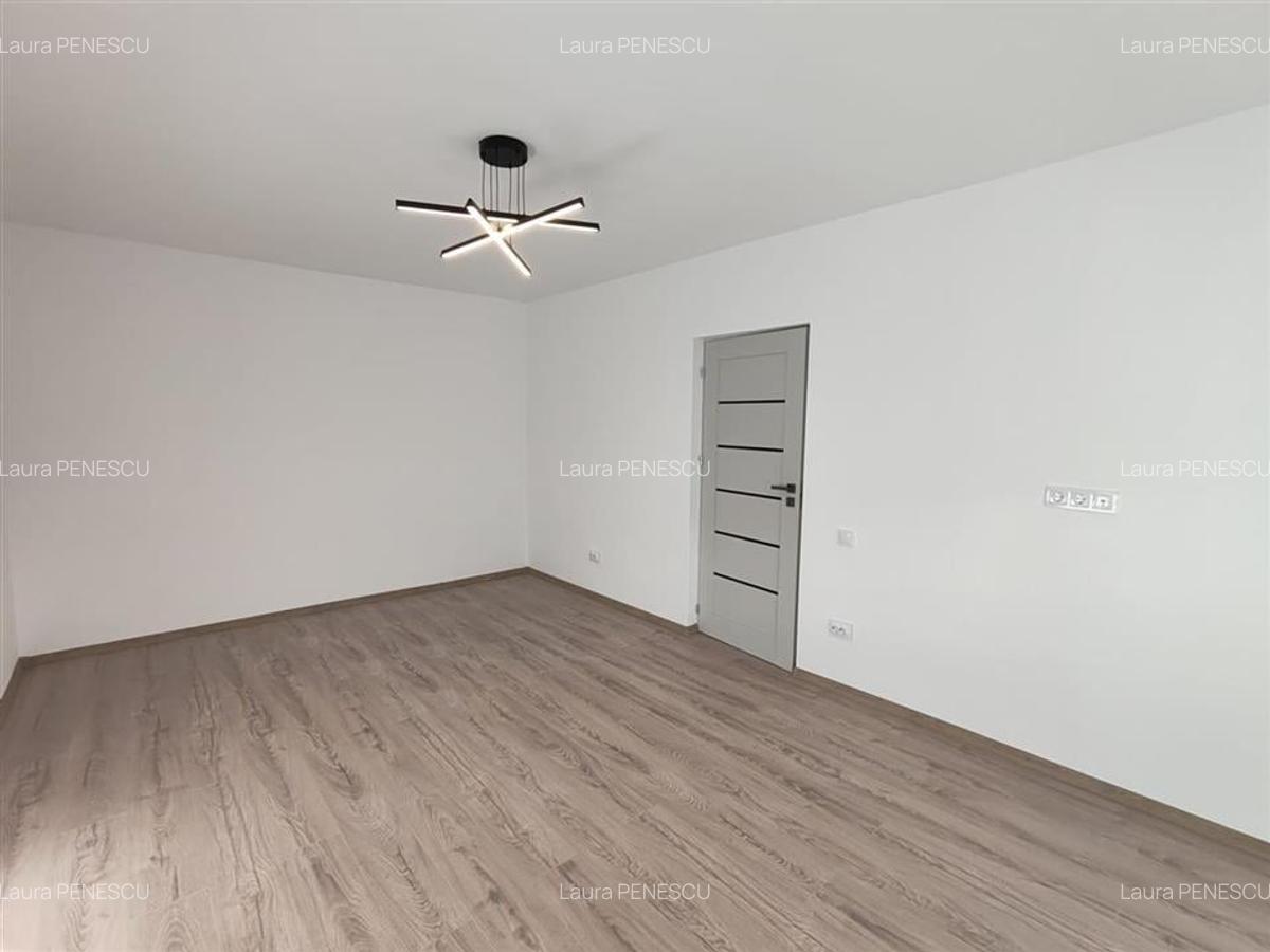 Apartament 2 camere decomandat Toamnei, Centrul Civic - 2