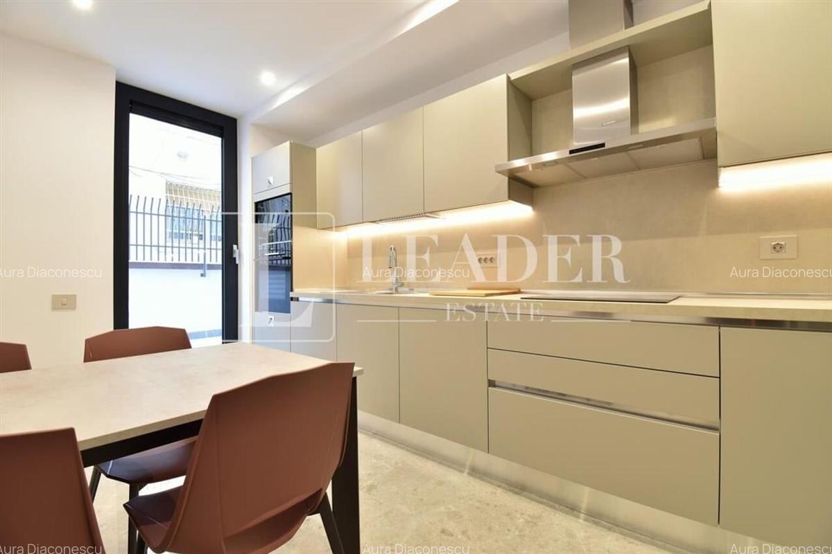 Apartament cu 3 camere decomandat în Primăverii - 17