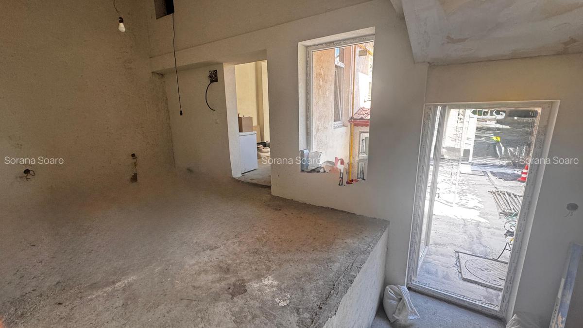 Casa cu terasa, de inchiriat, pentru activitati comerciale - 2