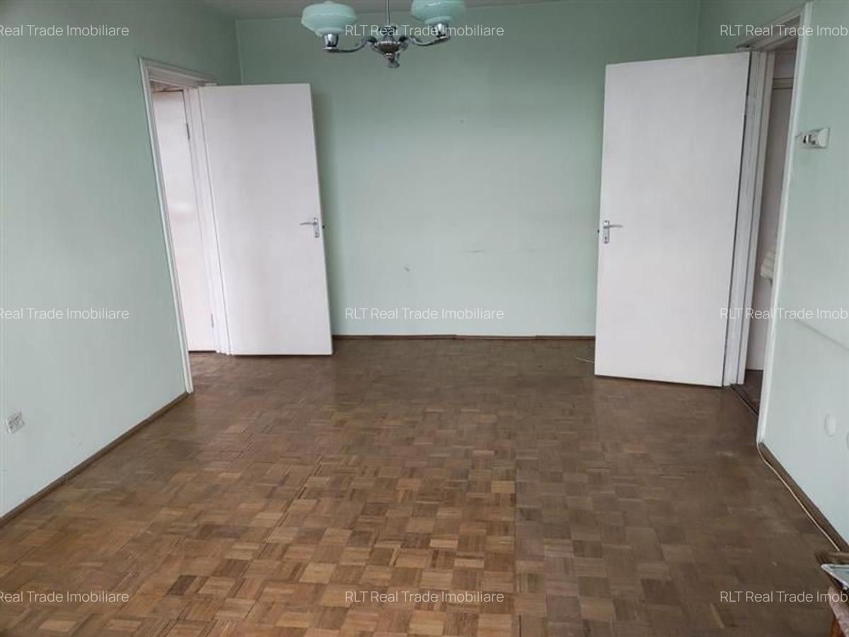 Apartament cu 2 camere semidecomandat în Astra - 2