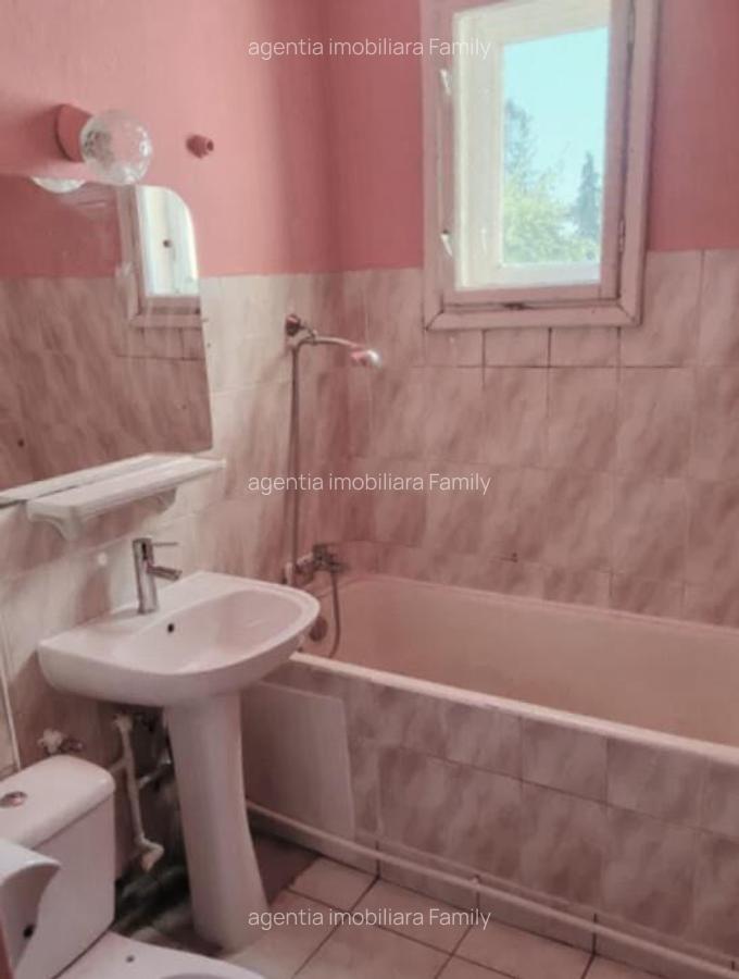 Apartament cu 2 Camere Semidecomandate Zona Ultracentrala - 1