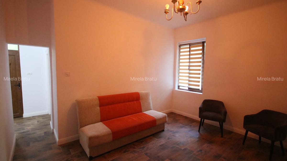 Inchiriere apartament in vila,la cca 300 m de UVT,bd.Mihai Viteazul - 10