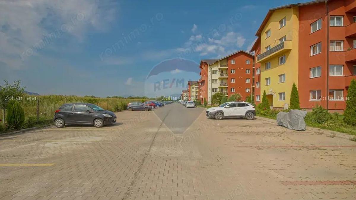 REZERVAT! Apartament cu 2 camere de vanzare, decomandat. - 15