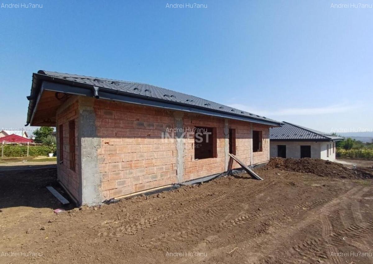 Casa individuala 4 camere , placa de beton peste nivel , HOR - 3