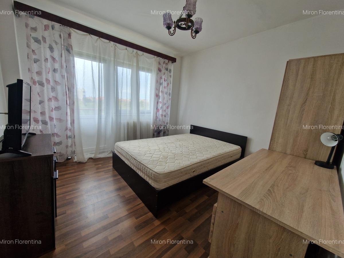 Apartament cu 3 camere decomandat, mobilat în Complex Studențesc - 22