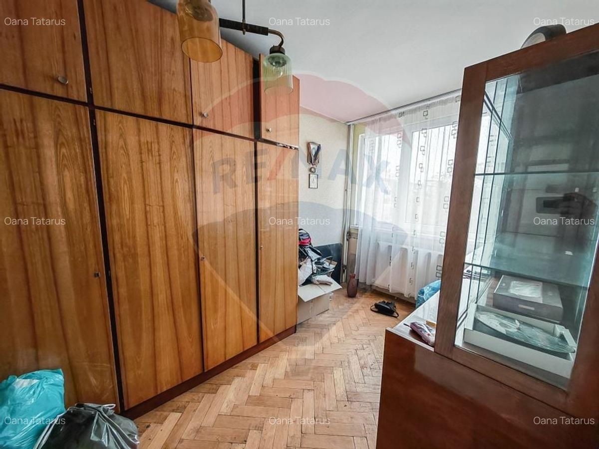 Apartament cu 4 camere de vanzare in zona Bd. Cosbuc - 9