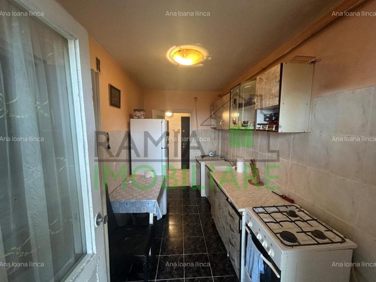 Apartament 3 Camere - Priveliste si Potential - 2